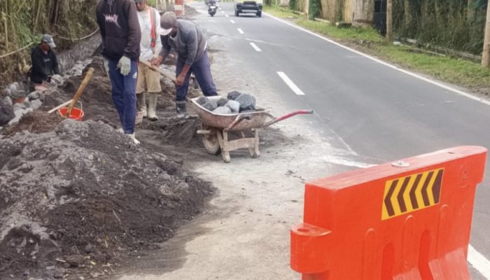 Proyek Gorong-Gorong di Wringin Anom Tanpa Papan Informasi, Masyarakat Pertanyakan Transparansi