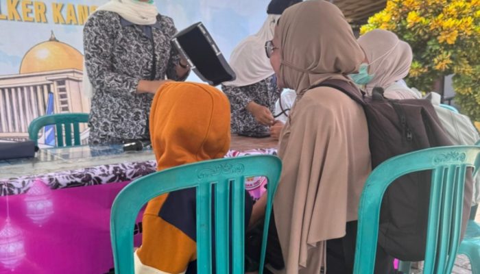 Aksi Nyata HUT PPNI, Layanan Kesehatan Gratis Hadir di Posko Mudik Arjasa