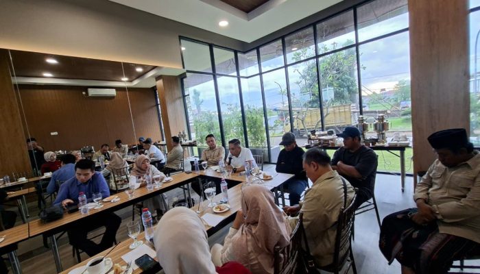 BarokahNet Tampil Sentral dalam Halalbihalal APJII Jatim di Sumenep