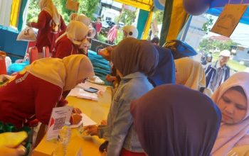 Kopmen Wanita Potre Koneng Gelar Pasar Murah dan Pemeriksaan Kesehatan Gratis Peringati HUT ke-45