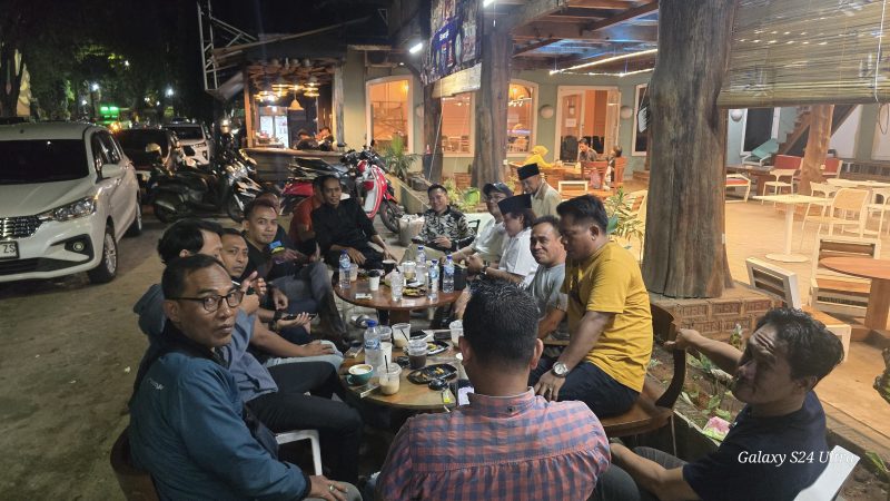 Saat Teman Seperjuangan Berkumpul, Suasana Sederhana Jadi Sangat Istimewa